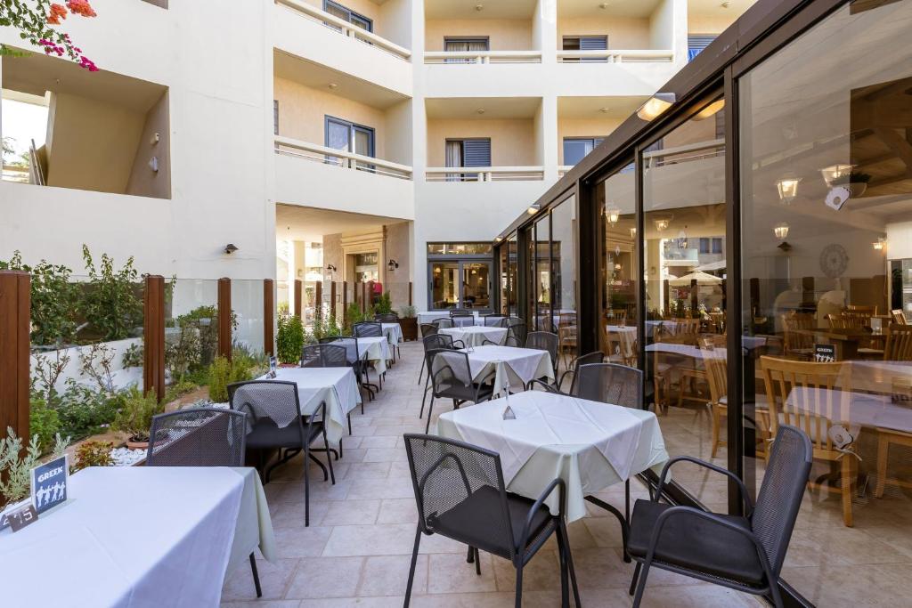 Restaurace v ubytování Pearl Beach