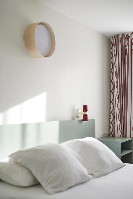 Hotel-Restaurant Isidore Nice Ouest - Resim 38