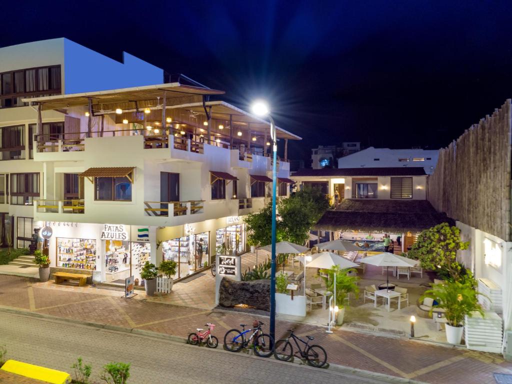 Budova, kde se hotel nachází