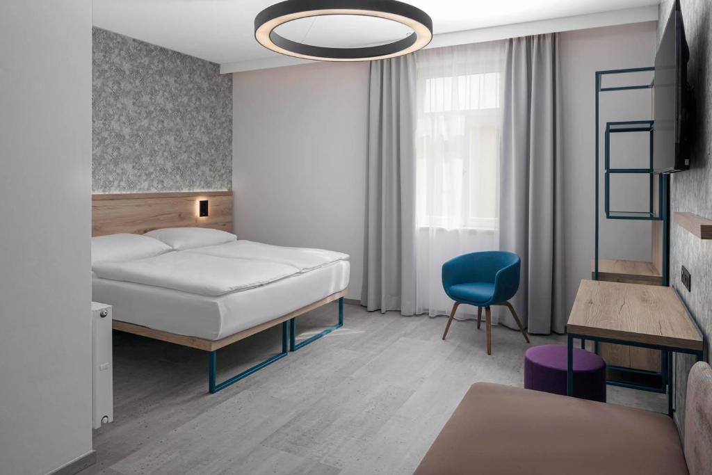 EA Hotel Moment Self Check-In - Resim 16