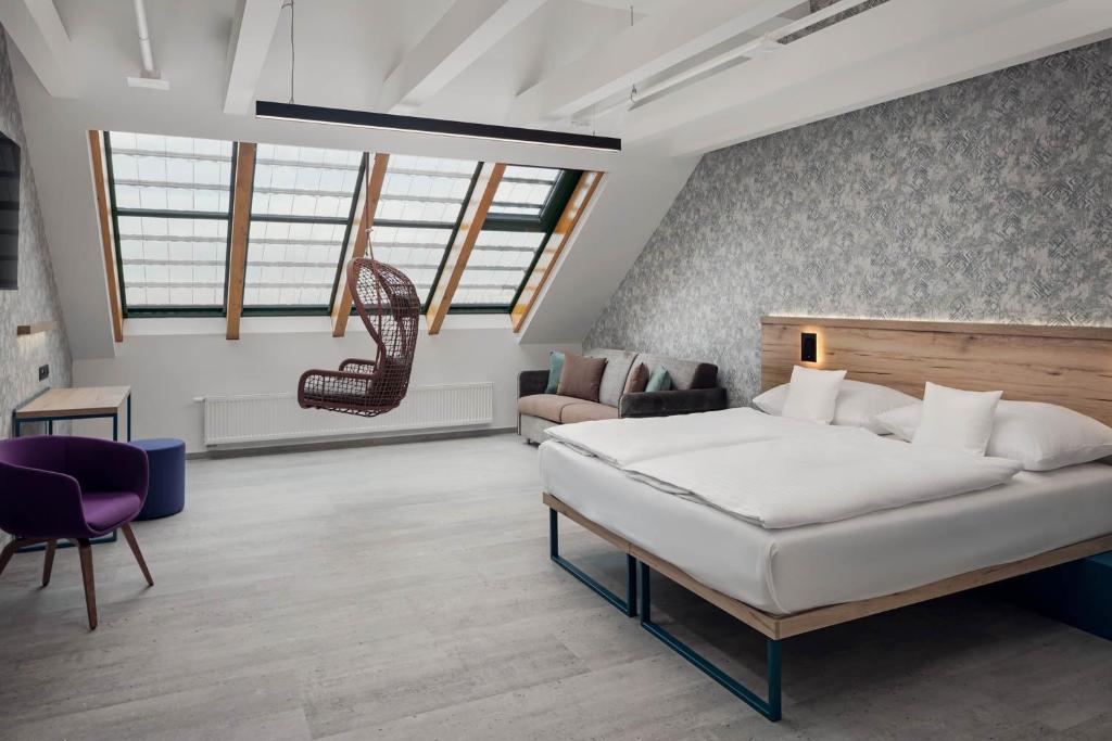 EA Hotel Moment Self Check-In - Resim 42