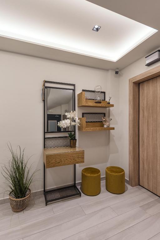 MELIGEO Suites Center of IOANNINA - Resim 13