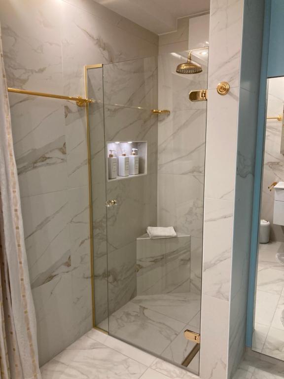 Koupelna v ubytování Golden Rooms
