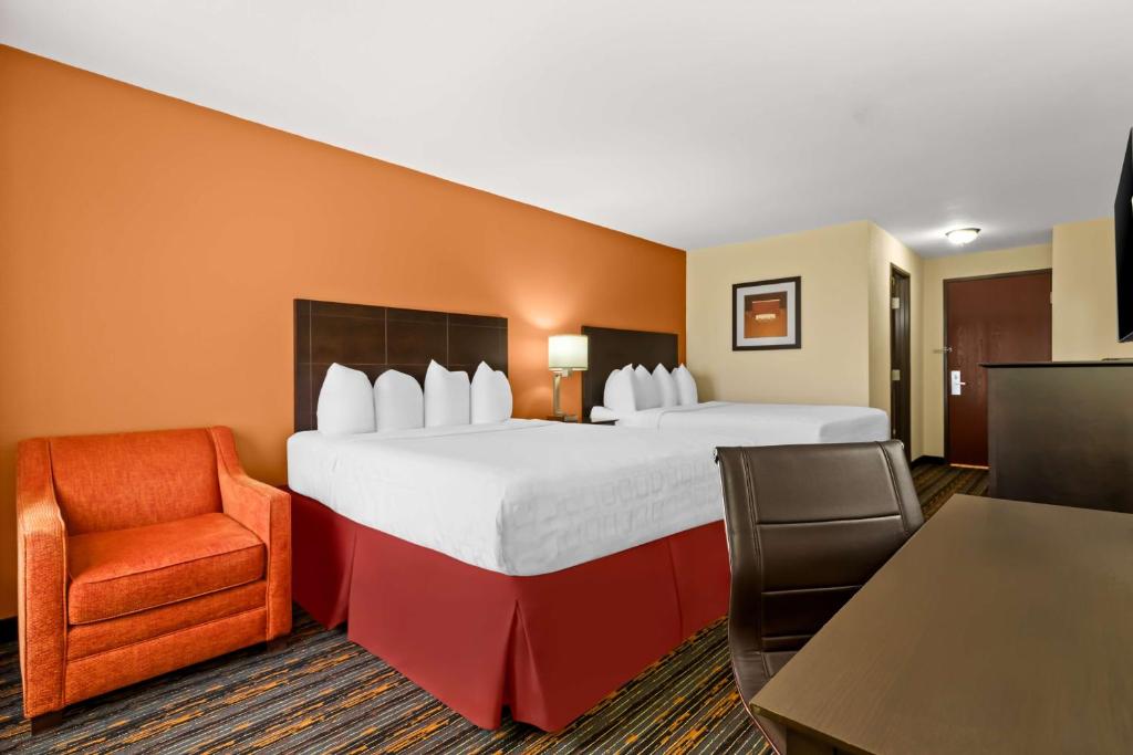 Best Western Kenosha Inn - Queen Room With Two Queen Beds - Non-Smoking