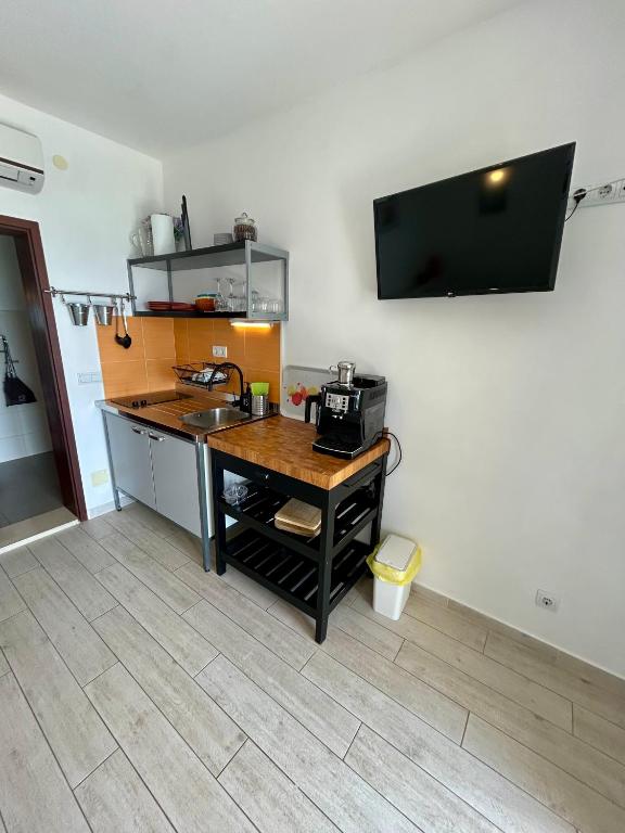 Kuchyň nebo kuchyňský kout v ubytování Villa Marijam