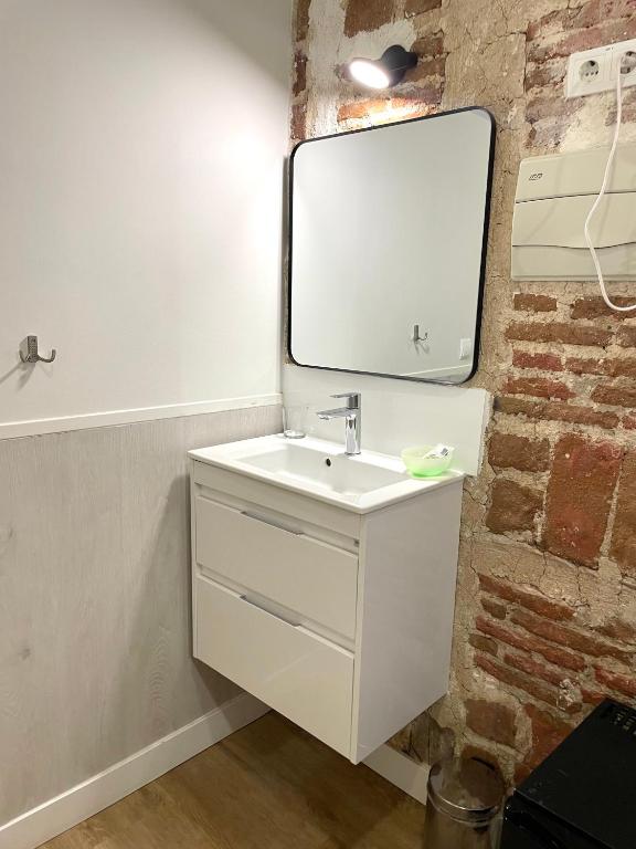 Hostal Madrid photo