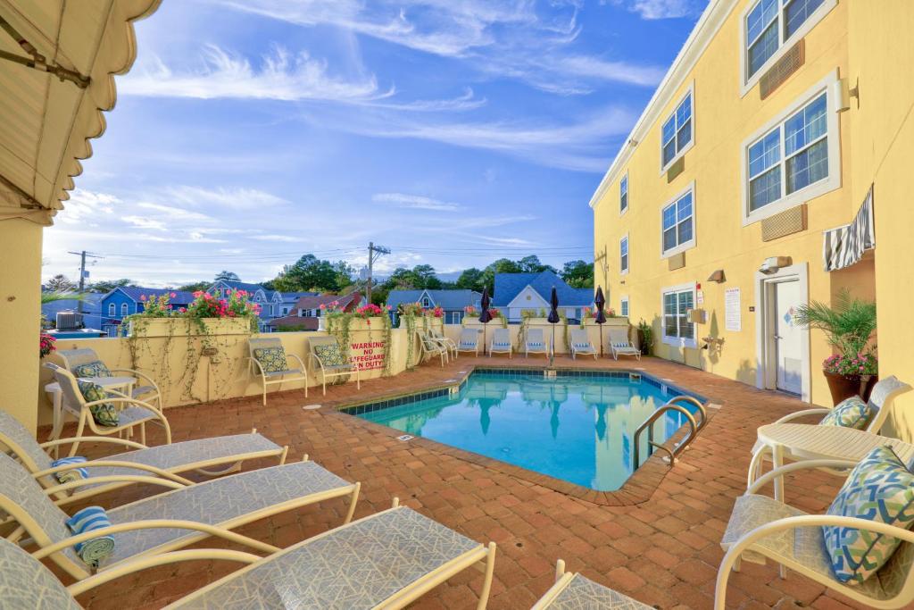 Bazén v ubytování Hotel Rehoboth nebo v jeho okolí