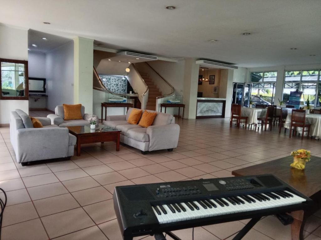 Posezení v ubytování Hotel Bahtera PT.Pelni