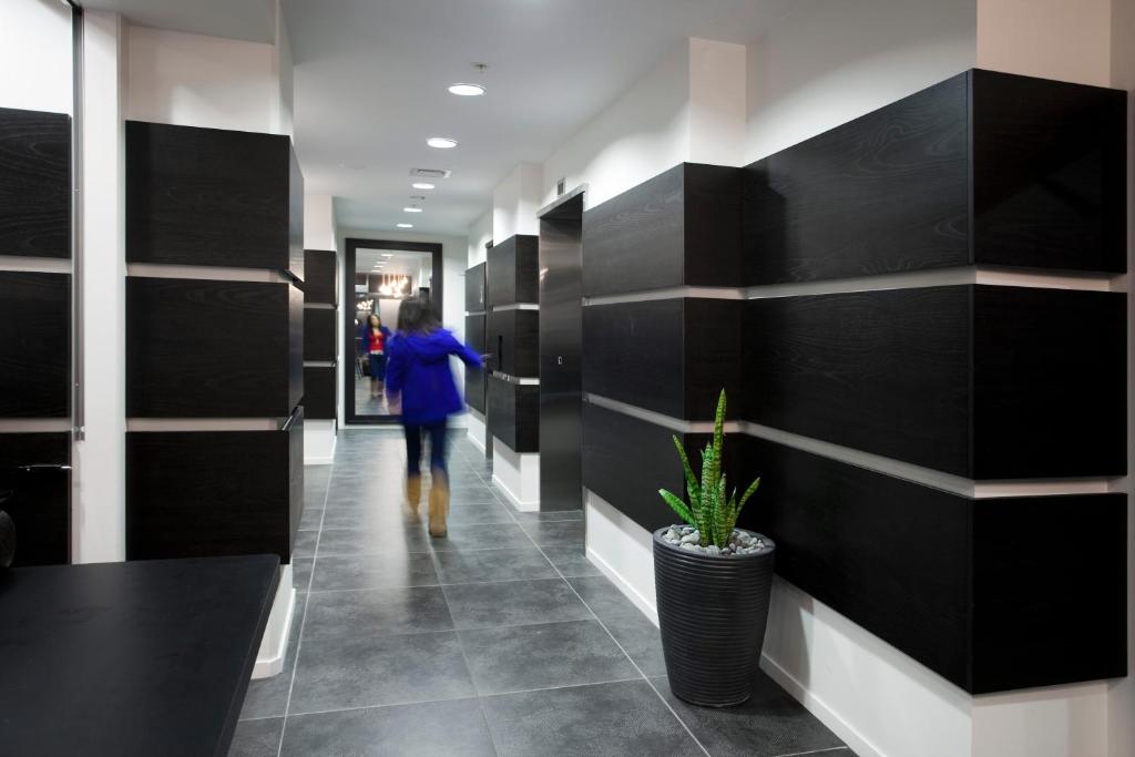 Hosté ubytování Nesuto St Martins Apartment Hotel