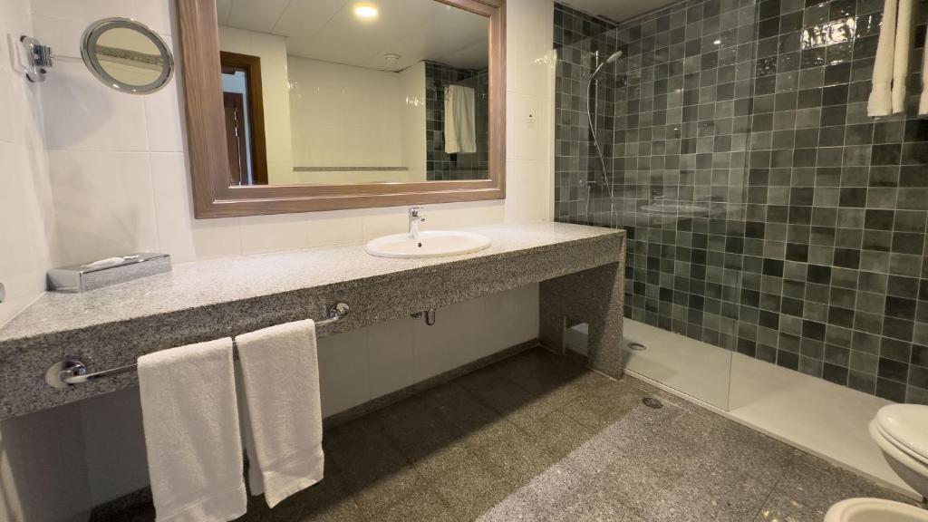 Holiday Inn Algarve Albufeira by IHG - 14