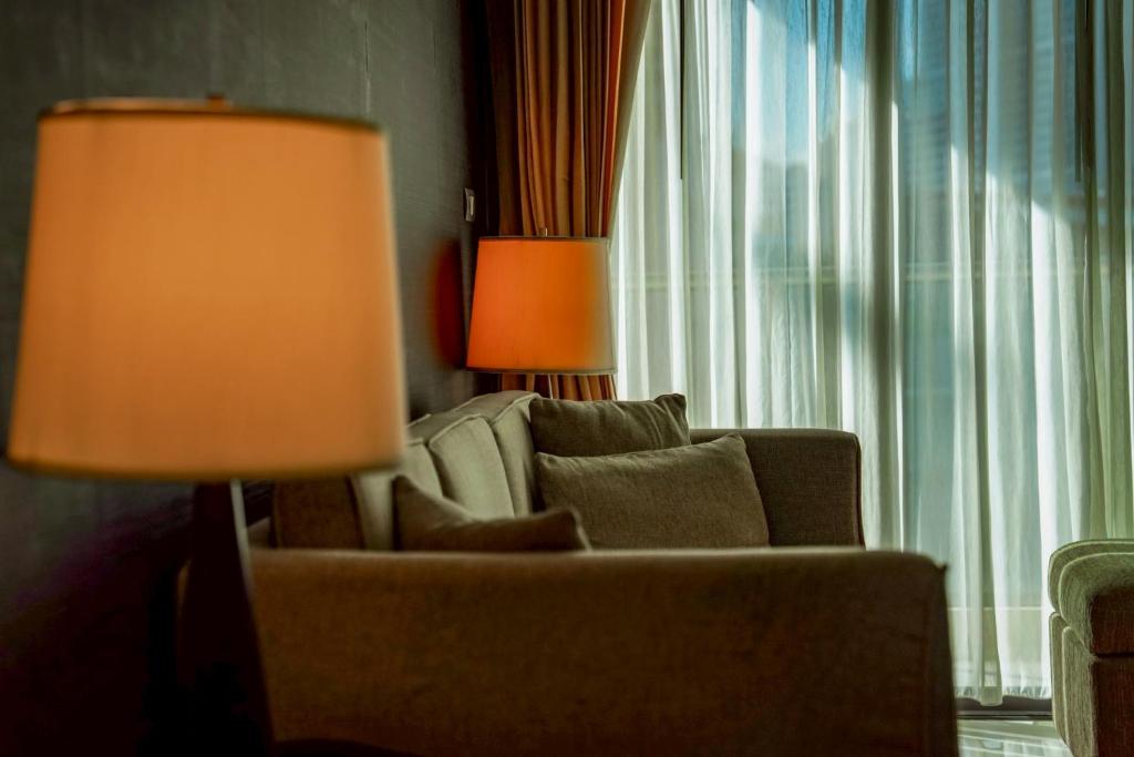 Oakwood Residence Sukhumvit 24 Bangkok - Resim 8