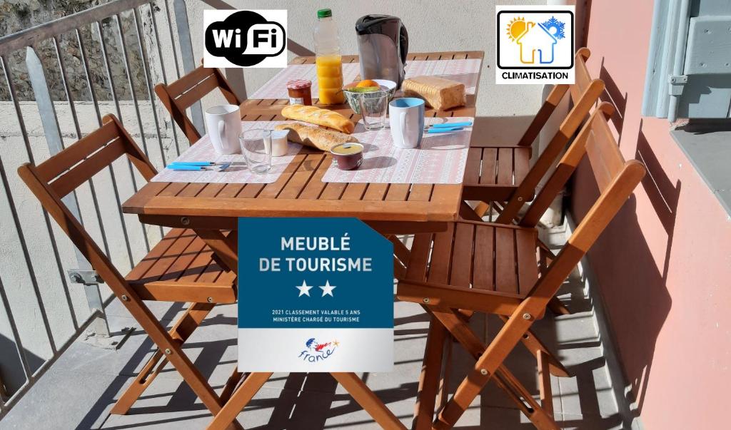 Imagine din galeria proprietății Ô coeur de Sète - T2 climatisé avec terrasse - 2 ** în Sète