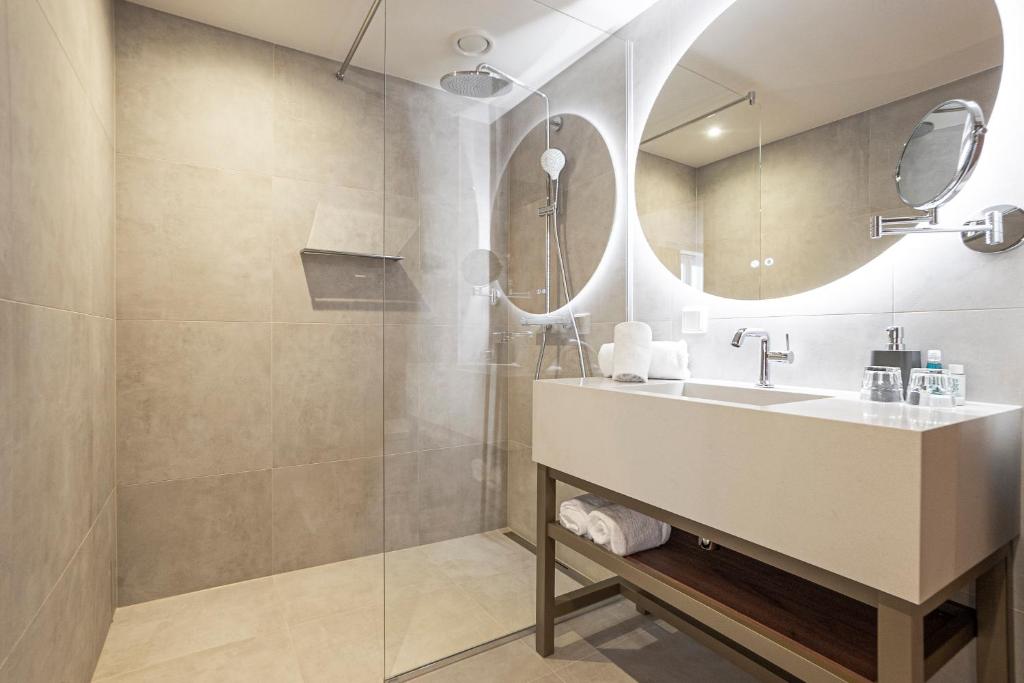 Koupelna v ubytování 40 Plus 1 Hotel Vienna - Soft Opening