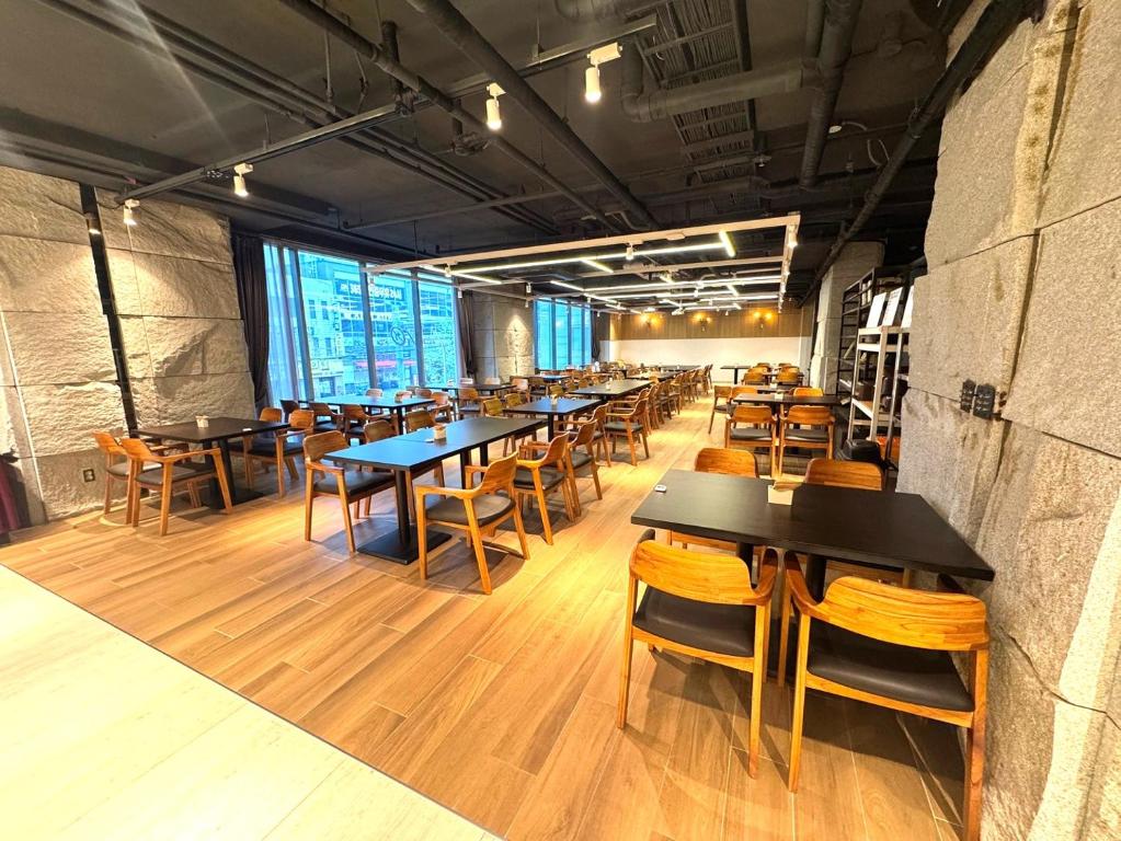 Restaurace v ubytování Hotel tt Seomyeon