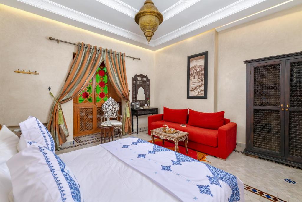 Postel nebo postele na pokoji v ubytování Riad Diamond Of Marrakech & Spa