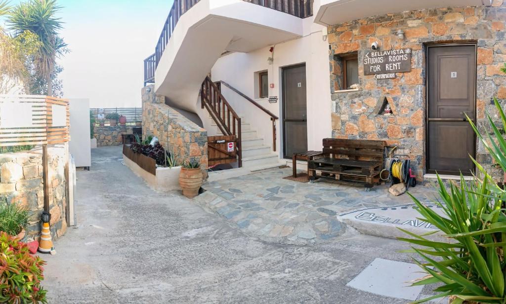 Budova, kde se apartmán nachází