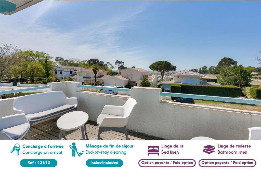 une capture d'écran de la publicité pour une maison dans l'établissement Villa pour 9 sur le Port de Taussat avec piscine, à Lanton