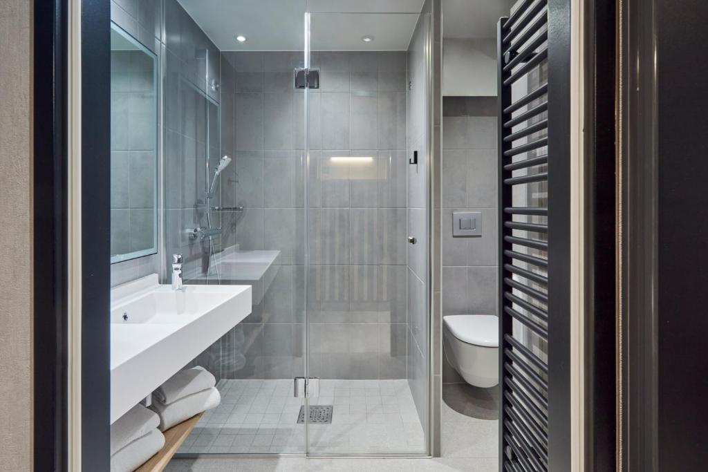 Aparthotel Adagio Stuttgart NeckarPark - Resim 3