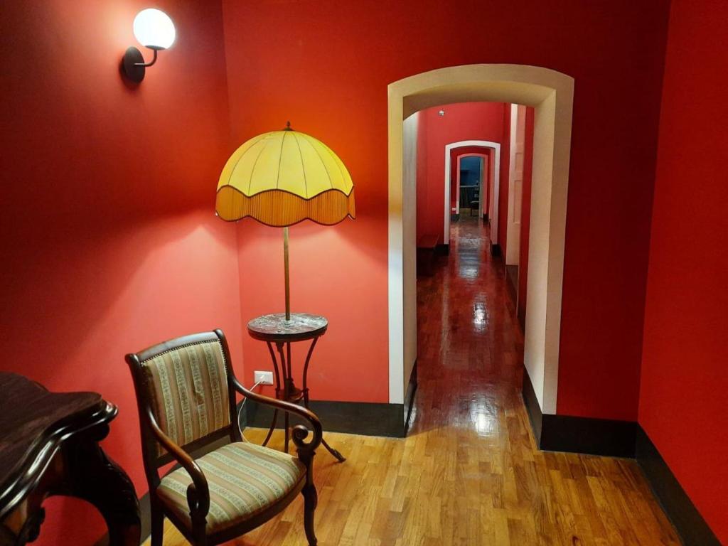 Rosso Napoli Suites