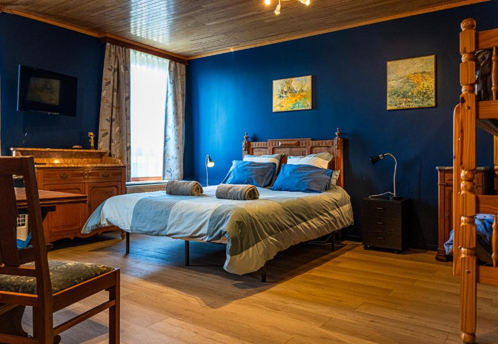 Postel nebo postele na pokoji v ubytování Chambres d'Eole - B&B -TOURNAI