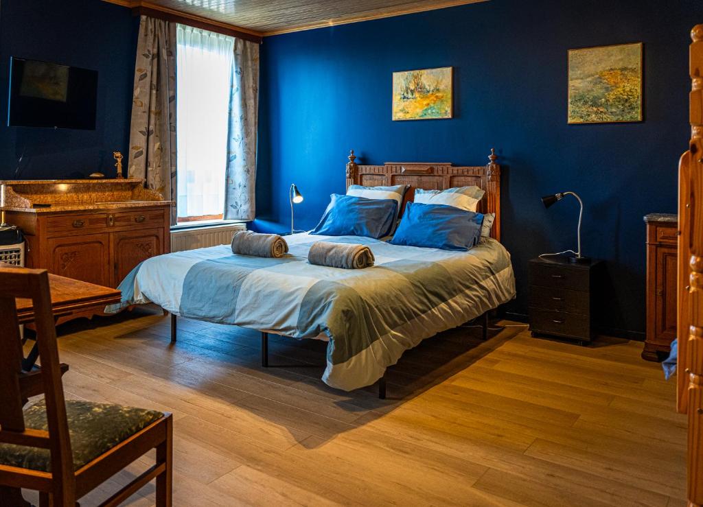 Postel nebo postele na pokoji v ubytování Chambres d'Eole - B&B -TOURNAI