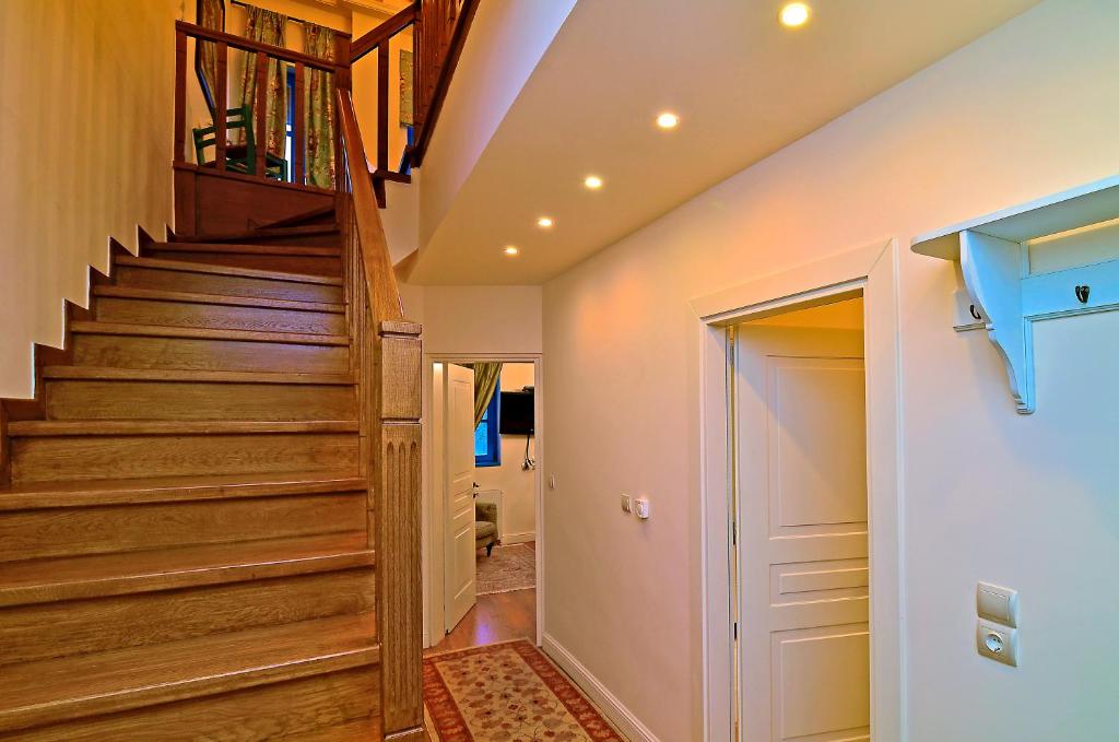 Zagori Suites Luxury Residences - 8