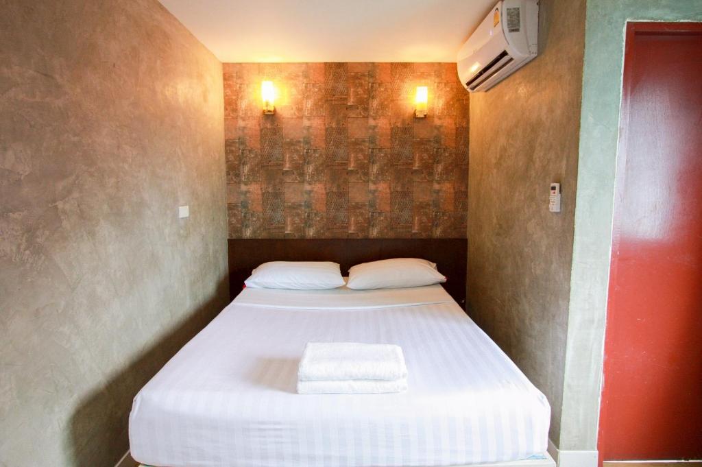 18 Coins Budget Hotel - Resim 45