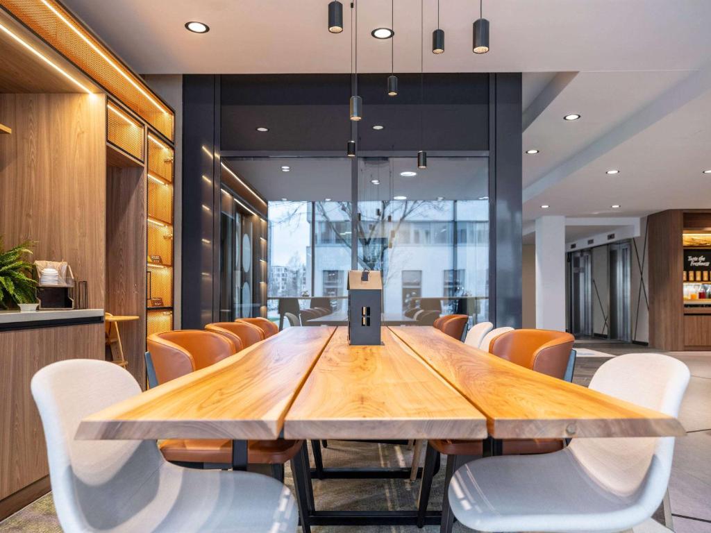 Posezení v ubytování Novotel Suites Wien City Donau