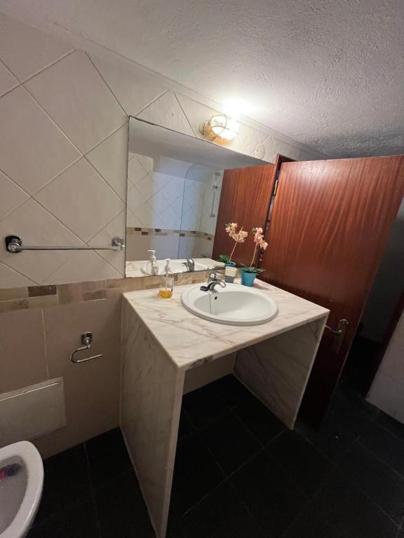 Koupelna v ubytování Villa Amarela