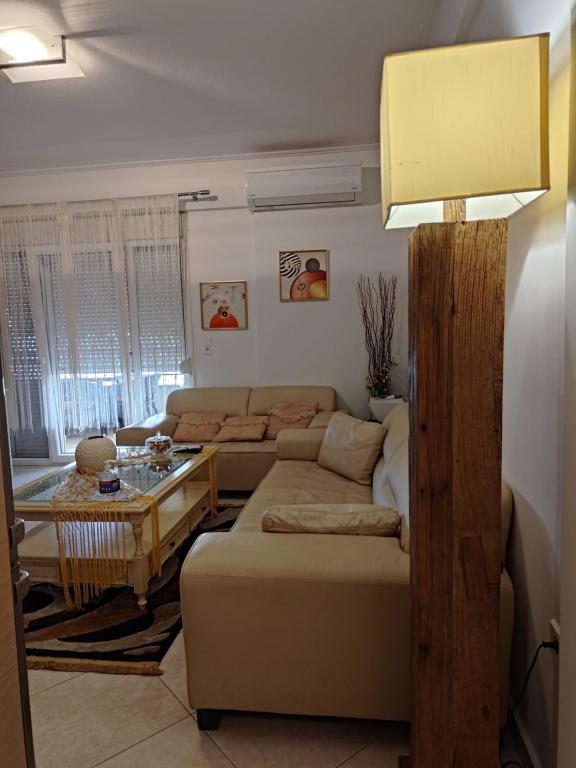 Posezení v ubytování Jordan Downtown Apartment & parking