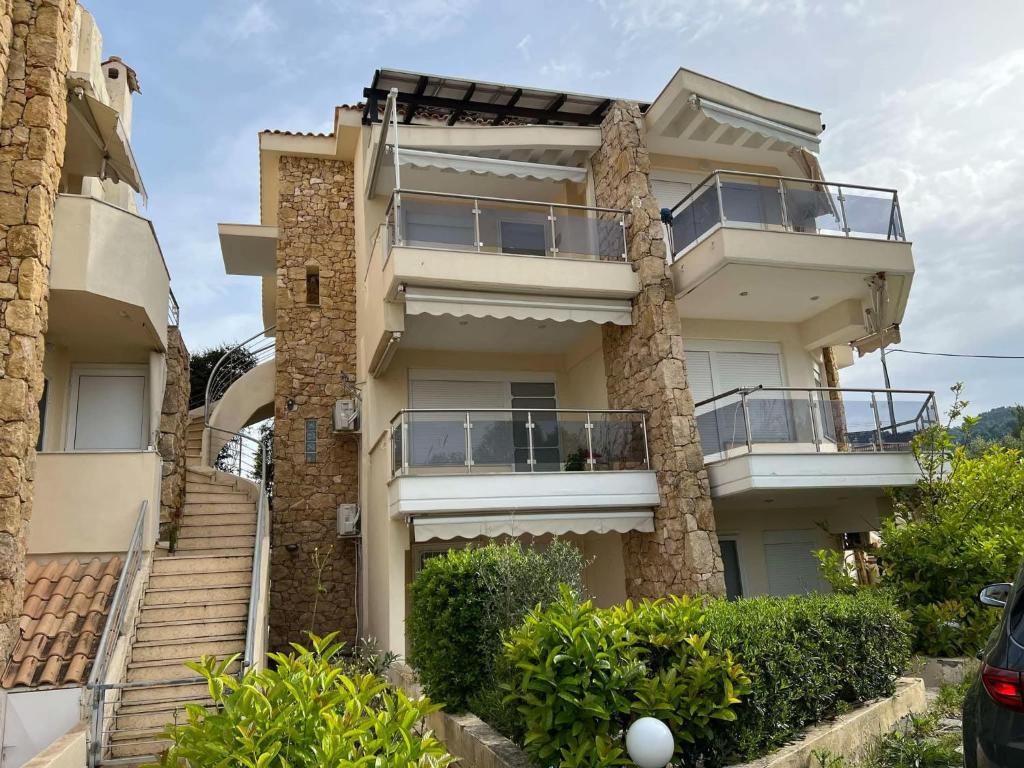 Budova, kde se apartmán nachází