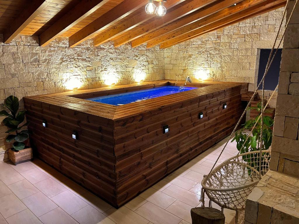 Fotografie z fotogalerie ubytování Estia Project, Leisure - Billiards - Jacuzzi v destinaci Goúrnai