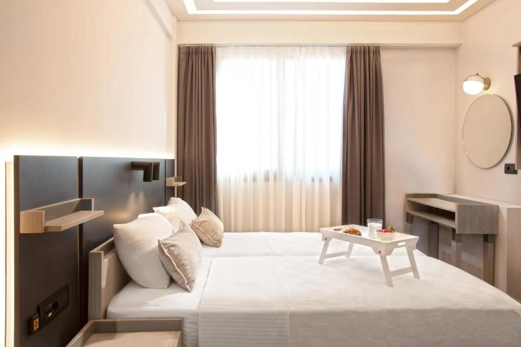 Pearl SeaBreeze Suites - 2