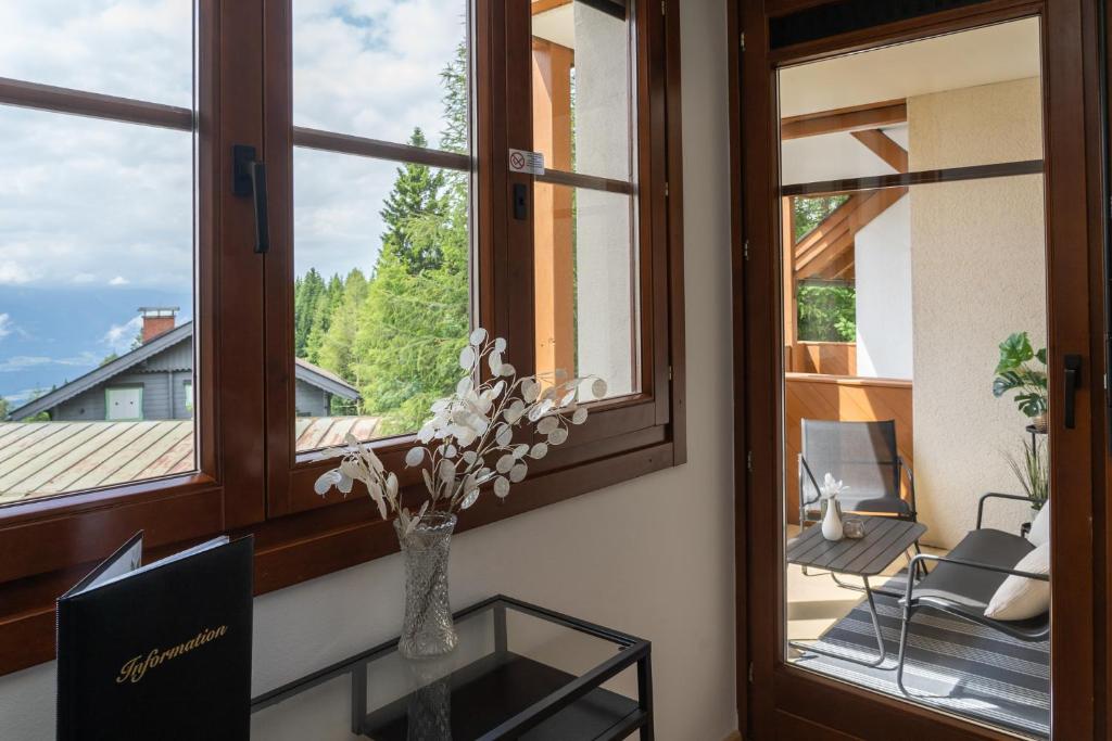 Nespecifikovaný výhled na hory nebo výhled na hory při pohledu z apartmánu