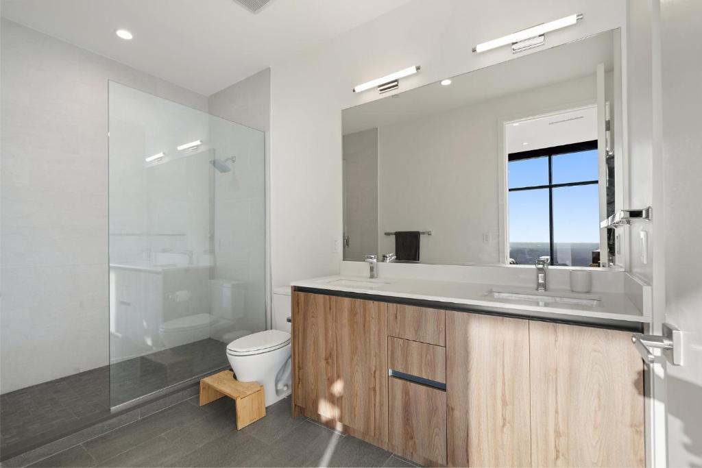 Highland House Tower by Albion - Apartment List - Modern Highland Penthouse Flats