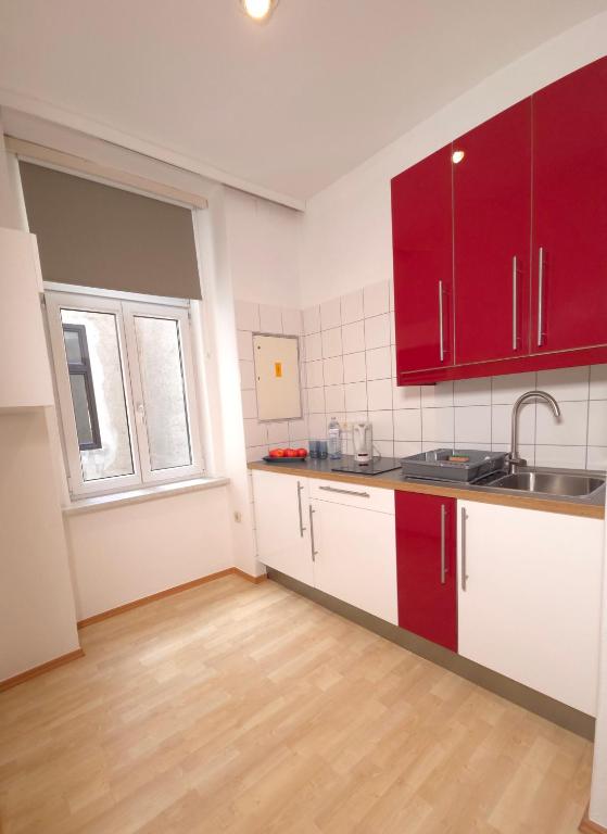 Aparthotel Amelie - Resim 4