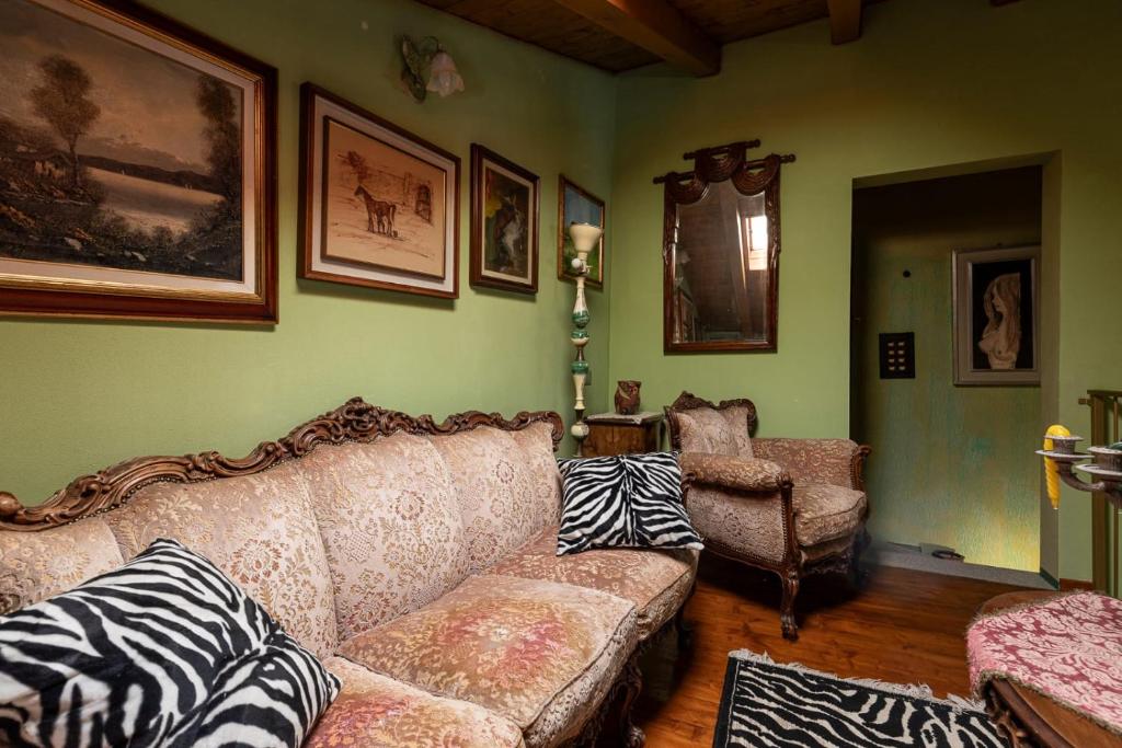 Гостиная зона в LA CASA DEI SOGNI Appartamento Orchidea