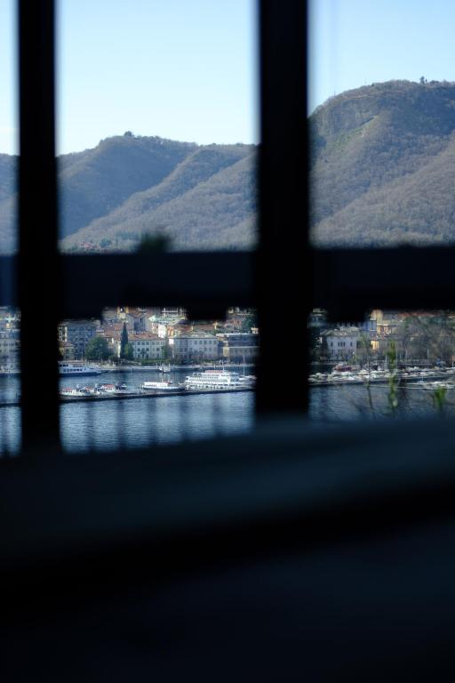 Veranda lake view - 13