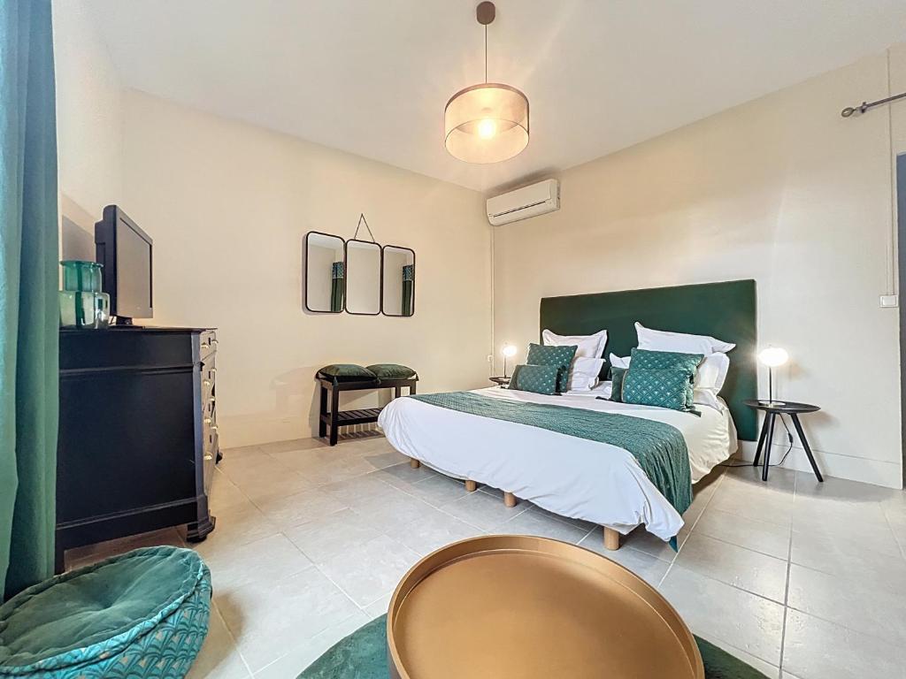 Chambres d'Hôtes La Maison de Léonie - Suite De Dos Dormitorios