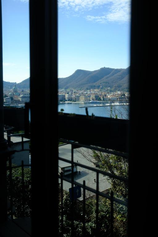 Veranda lake view - 17