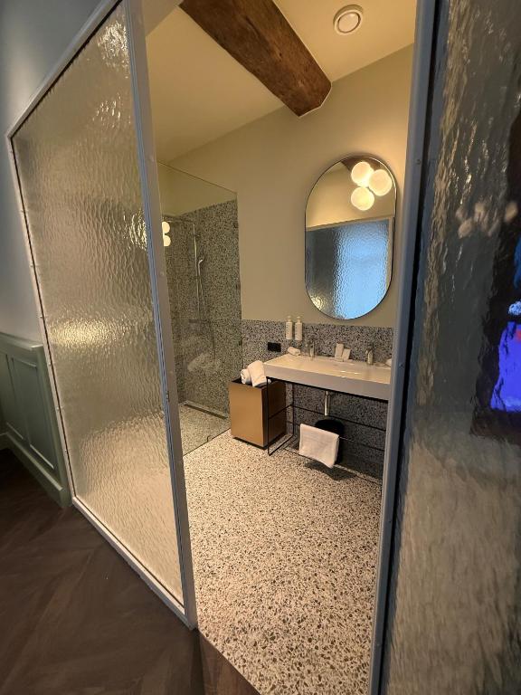 Amosa Liège City Centre Hotel - Resim 10