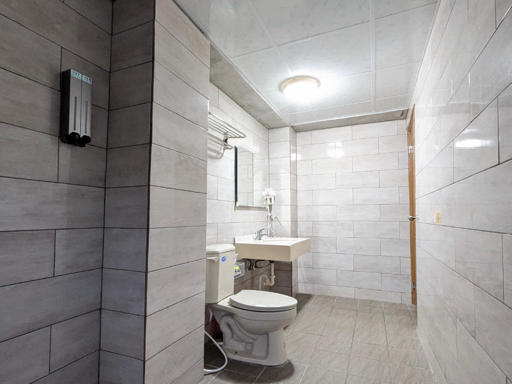 Koupelna v ubytování A-Lang Homestay