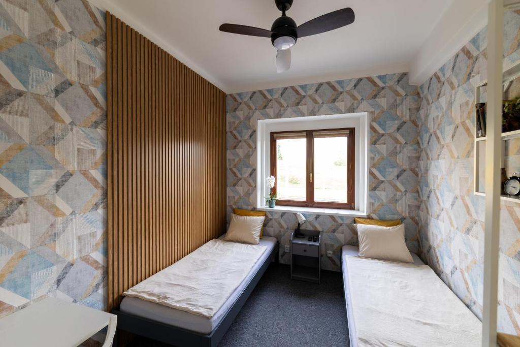 VOUSATÁ DÁMA - PS3 - Parking free - 7