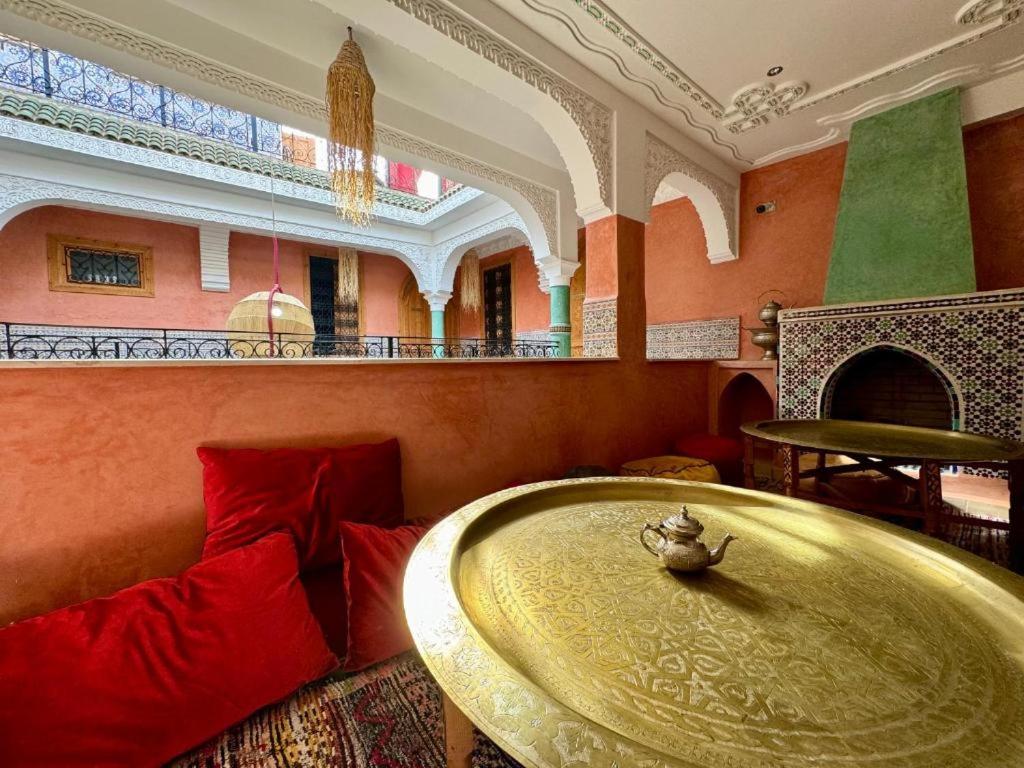 Posezení v ubytování Riad Flottement Des Songes