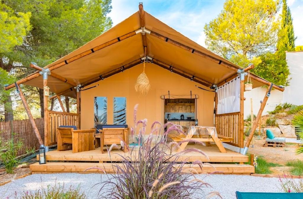 Zahrada ubytování Punta Falconera camping & village