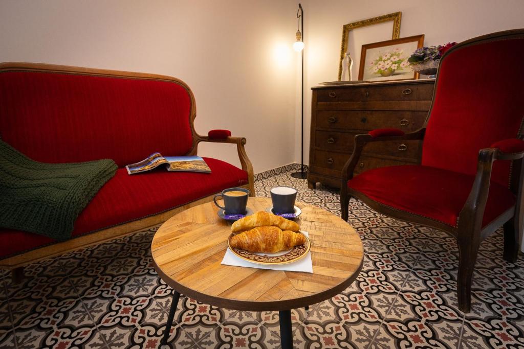 Posedenie v ubytovaní SalutBB Chambre d'hote