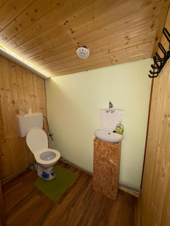 Koupelna v ubytování Kempink U Šerifa