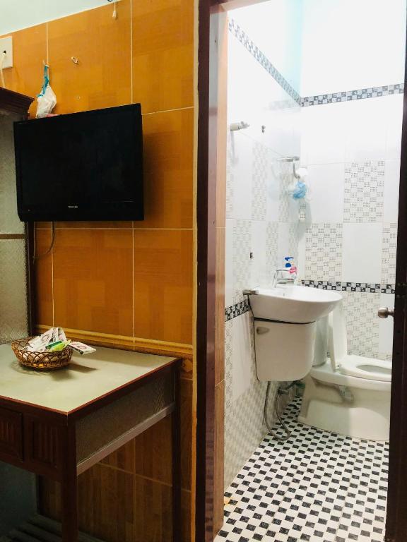 Koupelna v ubytování Hotel Khánh Linh