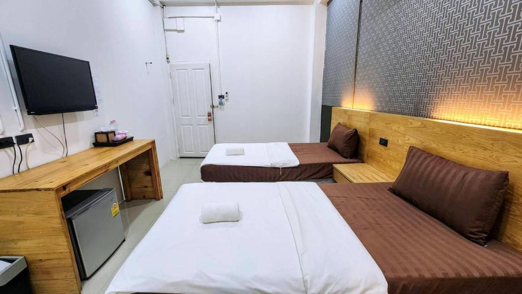 Jonah Hotel - Resim 43