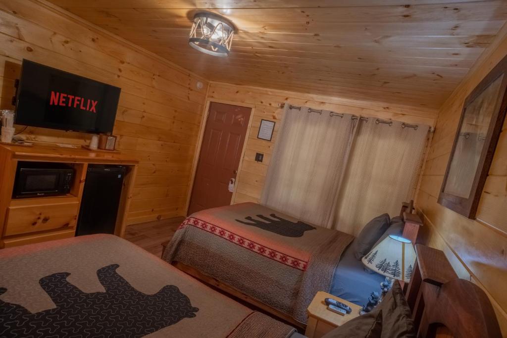 Marshall's Creek Rest Motel photo